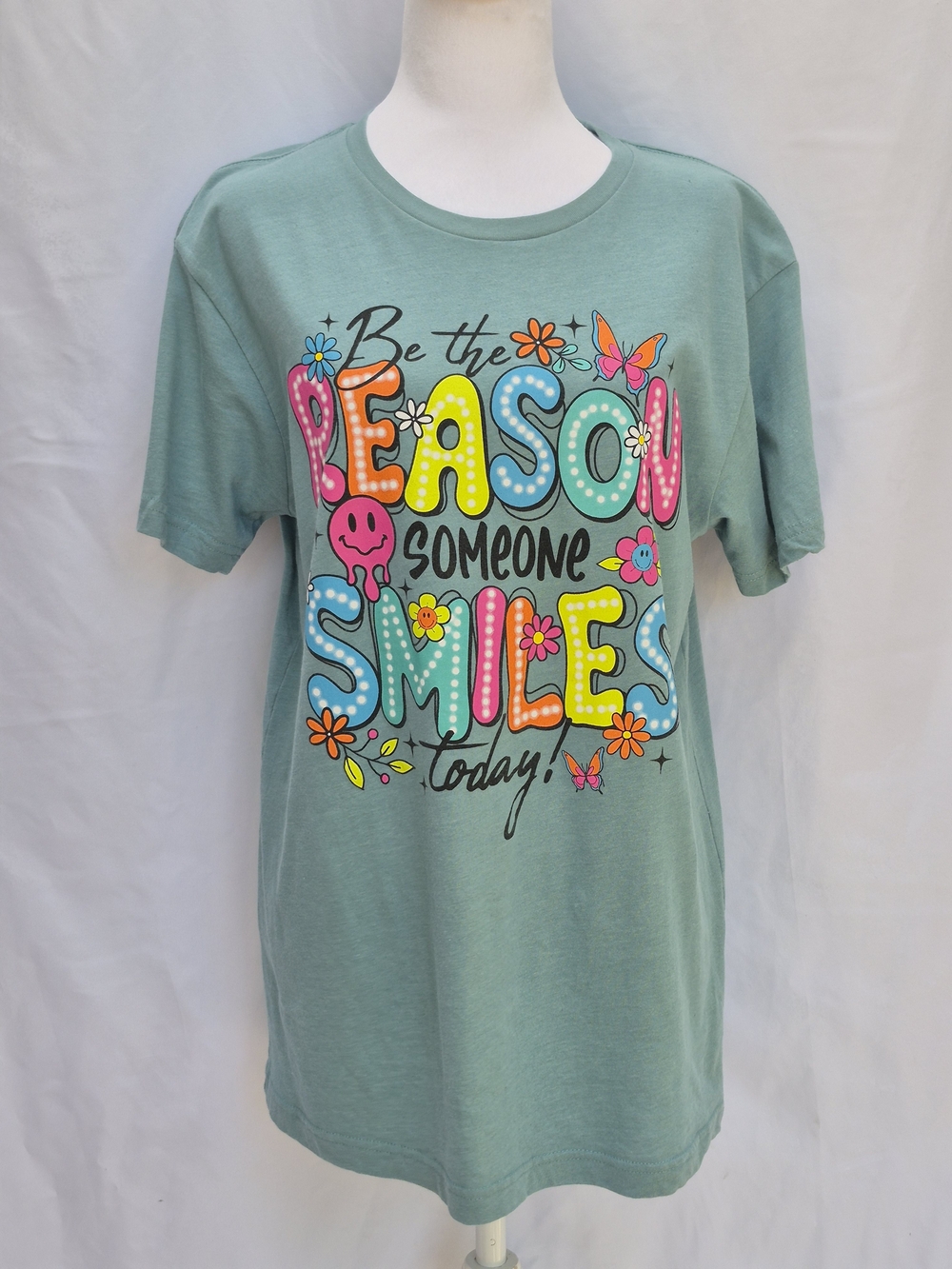 LOVE & FAITH Sage Green Text Graphic COTTON BLEND T-Shirt Size M MADE IN USA